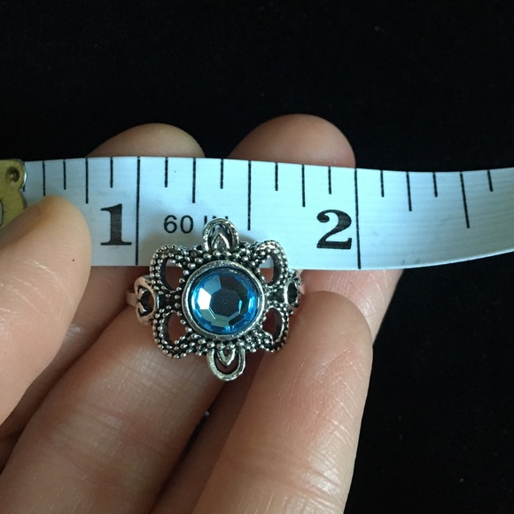 Silver Boho Flower Shaped Blue Stone Ring - Picture 7 of 7